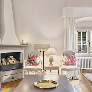 Apartment Tornabuoni Living