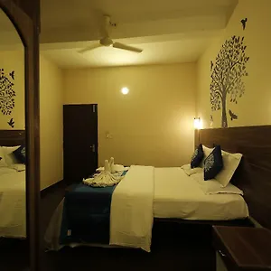 2* Resort Unwind And